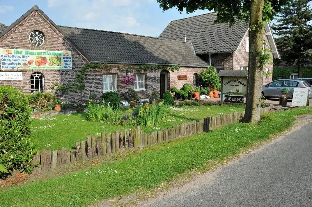 Bauernladen Hebben - Bild