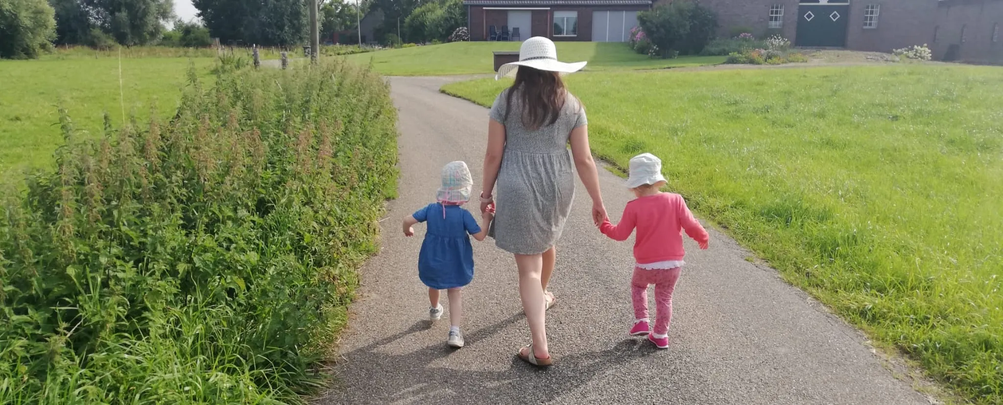 Kindertagespflege die kleinen Strolche - Logo